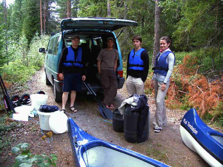 Departing on canoe tour of 6 days
