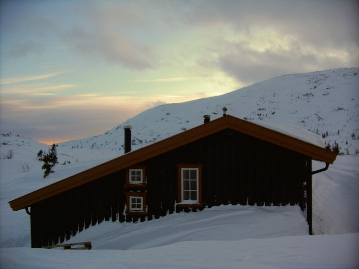 Hütte Eriksbu, ca. 1000 m ü.d.M.